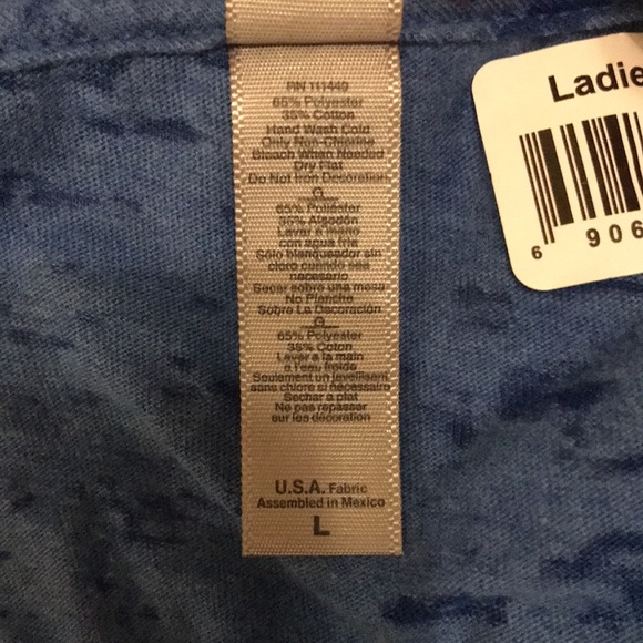 Shirt, corp, V neck, size L. NWOT - Picture 10 of 11